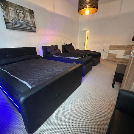 Apartment Berlin Hauptbahnhof: Family-Friendly Group Stay for 8 Exterior photo